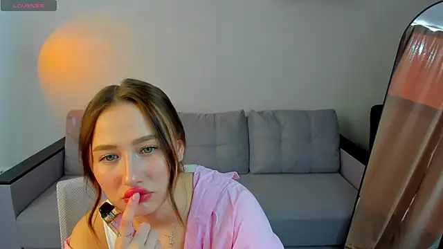  Kiki angel  online show from 06-02-26, 01:05