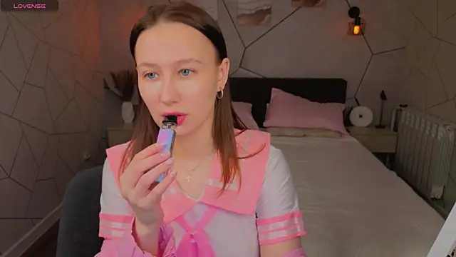  Kiki angel  online show from 04-14-26, 01:21