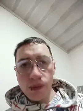 Snapshot of Emmanuel_Lust chatting on 02-23-26, 11:55 Emmanuel Lust online show from 02-23-26, 11:55