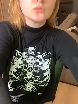 MargoPinky1 online show from 06-15-26, 07:24