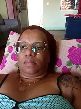 Snapshot of Mineirasafada2026 chatting on 02-11-26, 05:02 Mineirasafada2026 online show from 02-11-26, 05:02