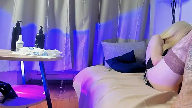 Snapshot of DeepSignal chatting on 02-12-26, 08:52 DeepSignal online show from 02-12-26, 08:52