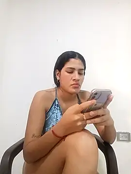 Pau 2007 online show from 02-11-26, 01:00