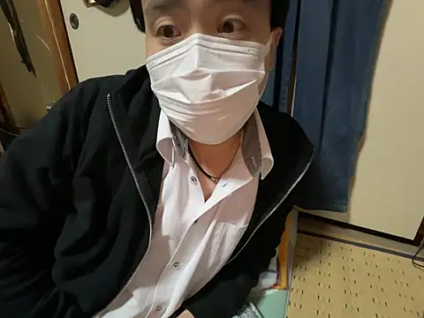 shizuku-kun211 online show from 03-05-26, 06:32