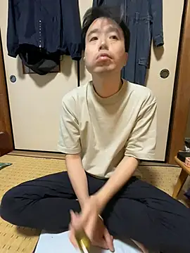 shizuku-kun211 online show from 06-20-26, 08:25
