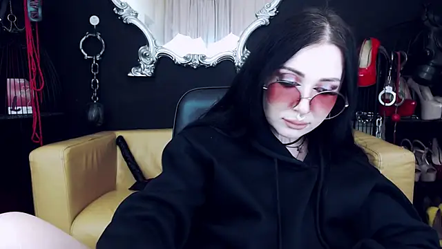 Snapshot of GoddessGeo chatting on 03-08-25, 04:50 GoddessGeo online show from 03-08-25, 04:50