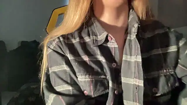 petiteetoile online show from 02-16-26, 02:48