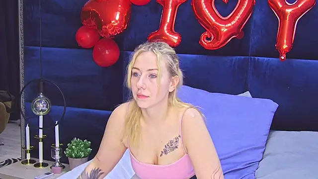 LovelyMiley online show from 02-15-26, 12:37