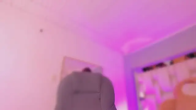 AishaKassandra online show from 04-13-26, 11:36