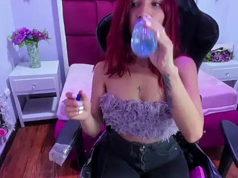 Snapshot of NinaaDark chatting on 03-02-26, 06:37 NinaaDark online show from 03-02-26, 06:37