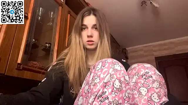 LovelySilk 63 online show from 02-26-26, 08:47