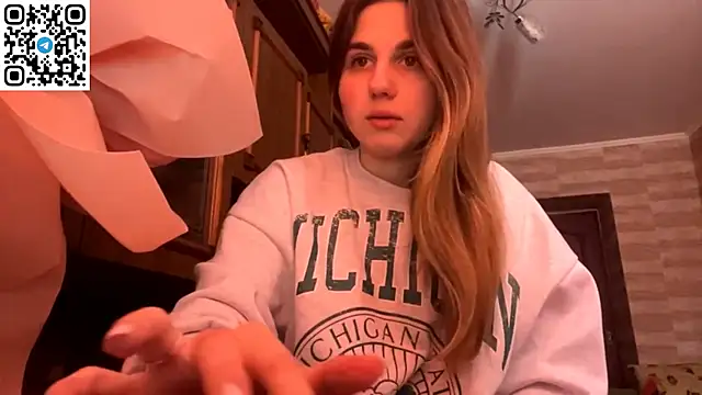 LovelySilk 63 online show from 02-18-26, 09:28