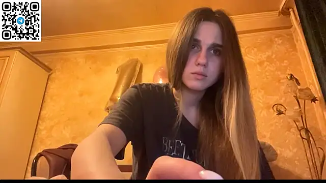 LovelySilk 63 online show from 04-22-26, 06:36
