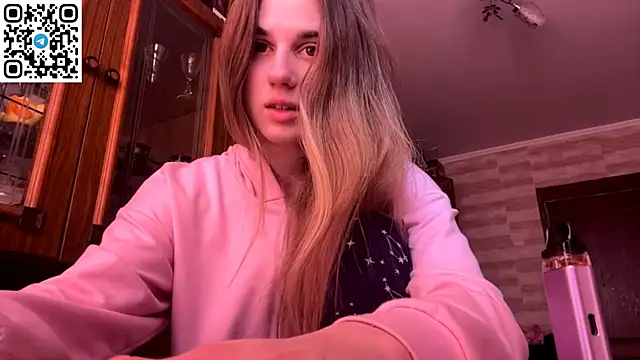 LovelySilk 63 online show from 03-05-26, 09:06