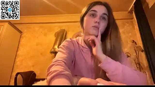 LovelySilk 63 online show from 04-11-26, 06:22