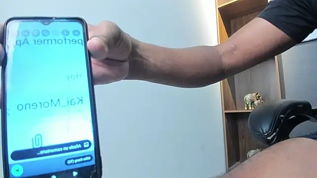 Kai Moreno online show from 02-24-26, 07:37