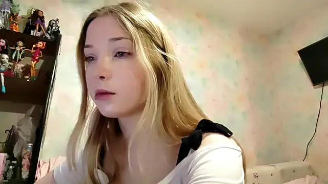 TiaBIanks online show from 03-20-26, 12:33