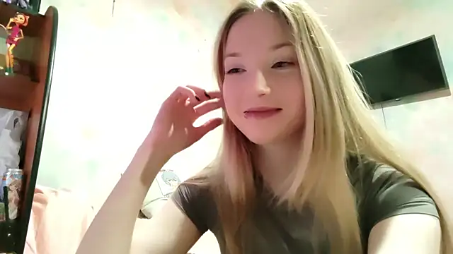 TiaBIanks online show from 03-03-26, 08:10