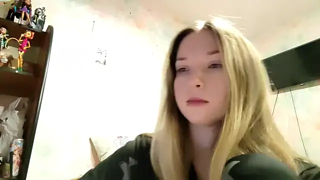 TiaBIanks online show from 02-17-26, 08:55