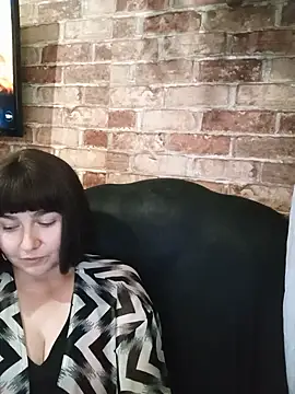 Snapshot of itismyhobby chatting on 09-10-25, 03:00 itismyhobby online show from 09-10-25, 03:00