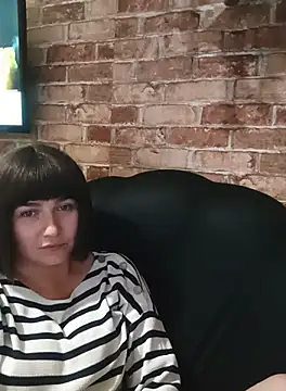 Snapshot of itismyhobby chatting on 10-05-25, 08:21 itismyhobby online show from 10-05-25, 08:21