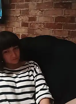 Snapshot of itismyhobby chatting on 10-10-25, 12:00 itismyhobby online show from 10-10-25, 12:00