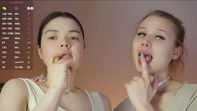 Snapshot of BertaForth chatting on 02-09-26, 07:28 BertaForth online show from 02-09-26, 07:28