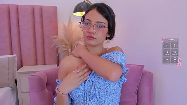 im lily  online show from 04-18-26, 12:51