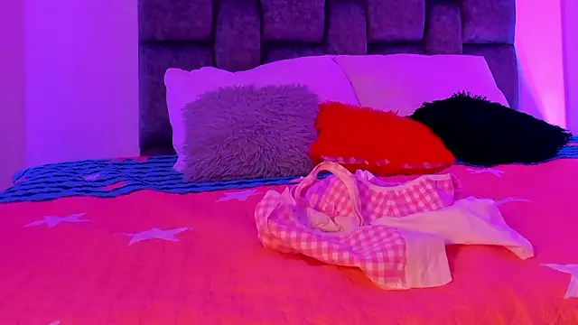 Madison Rosee online show from 02-28-26, 11:43