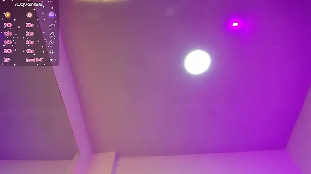 Madison Rosee online show from 04-16-26, 12:44