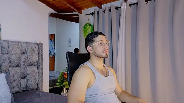 Snapshot of NICK_MOSS_ chatting on 02-25-26, 10:37 NICK MOSS online show from 02-25-26, 10:37