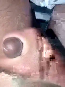 Henry20099 online show from 03-12-26, 08:40