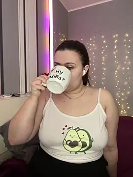 Snapshot of lipsi_vikki chatting on 02-18-26, 07:06 lipsi vikki online show from 02-18-26, 07:06