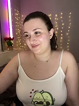 Snapshot of lipsi_vikki chatting on 02-12-26, 07:24 lipsi vikki online show from 02-12-26, 07:24