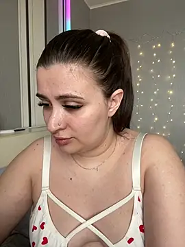 Snapshot of lipsi_vikki chatting on 02-26-26, 08:36 lipsi vikki online show from 02-26-26, 08:36