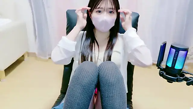 Sana 37  online show from 03-13-26, 03:06