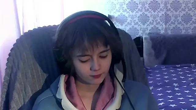 Snapshot of Angels_corner chatting on 02-13-26, 06:13 Angels corner online show from 02-13-26, 06:13