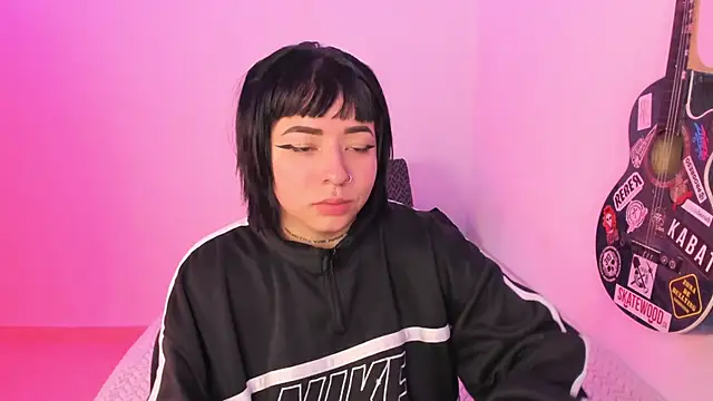 Snapshot of Aria_x_Orien_ chatting on 02-14-26, 01:44 Aria x Orien online show from 02-14-26, 01:44