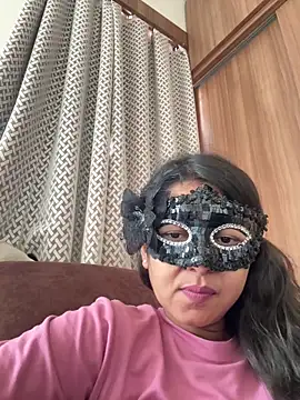 raavigirl online show from 05-16-26, 06:45