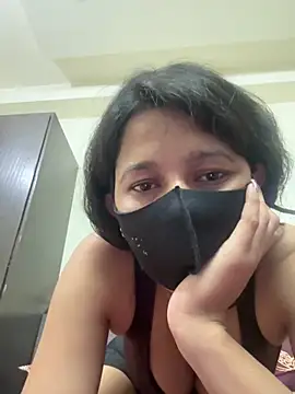 raavigirl online show from 03-16-26, 05:48