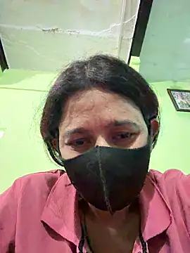 raavigirl online show from 04-06-26, 04:52