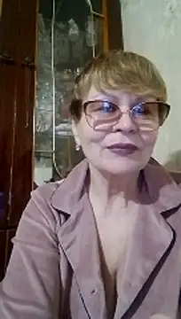 SophieBurns online show from 05-12-26, 10:43
