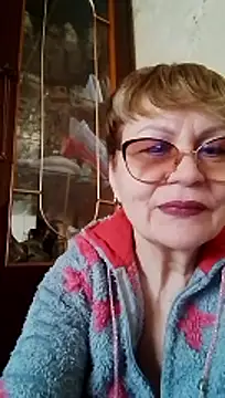 SophieBurns online show from 04-13-26, 08:29