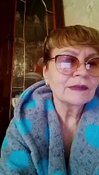 SophieBurns online show from 04-21-26, 10:55