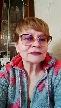 SophieBurns online show from 04-22-26, 11:39