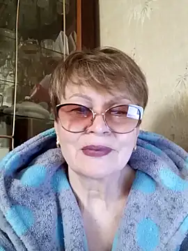 SophieBurns online show from 04-30-26, 09:38