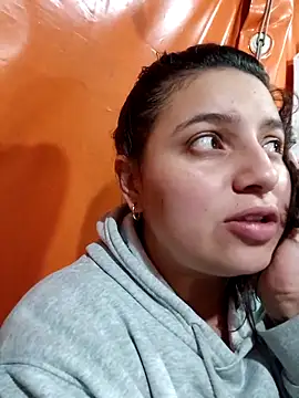 MajoArias online show from 02-15-26, 05:08