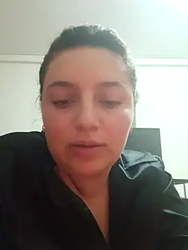 MajoArias online show from 02-14-26, 05:29