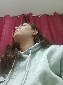 Snapshot of MajoArias chatting on 05-03-26, 02:05 MajoArias online show from 05-03-26, 02:05