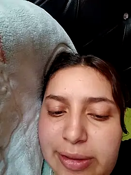 MajoArias online show from 02-25-26, 07:36